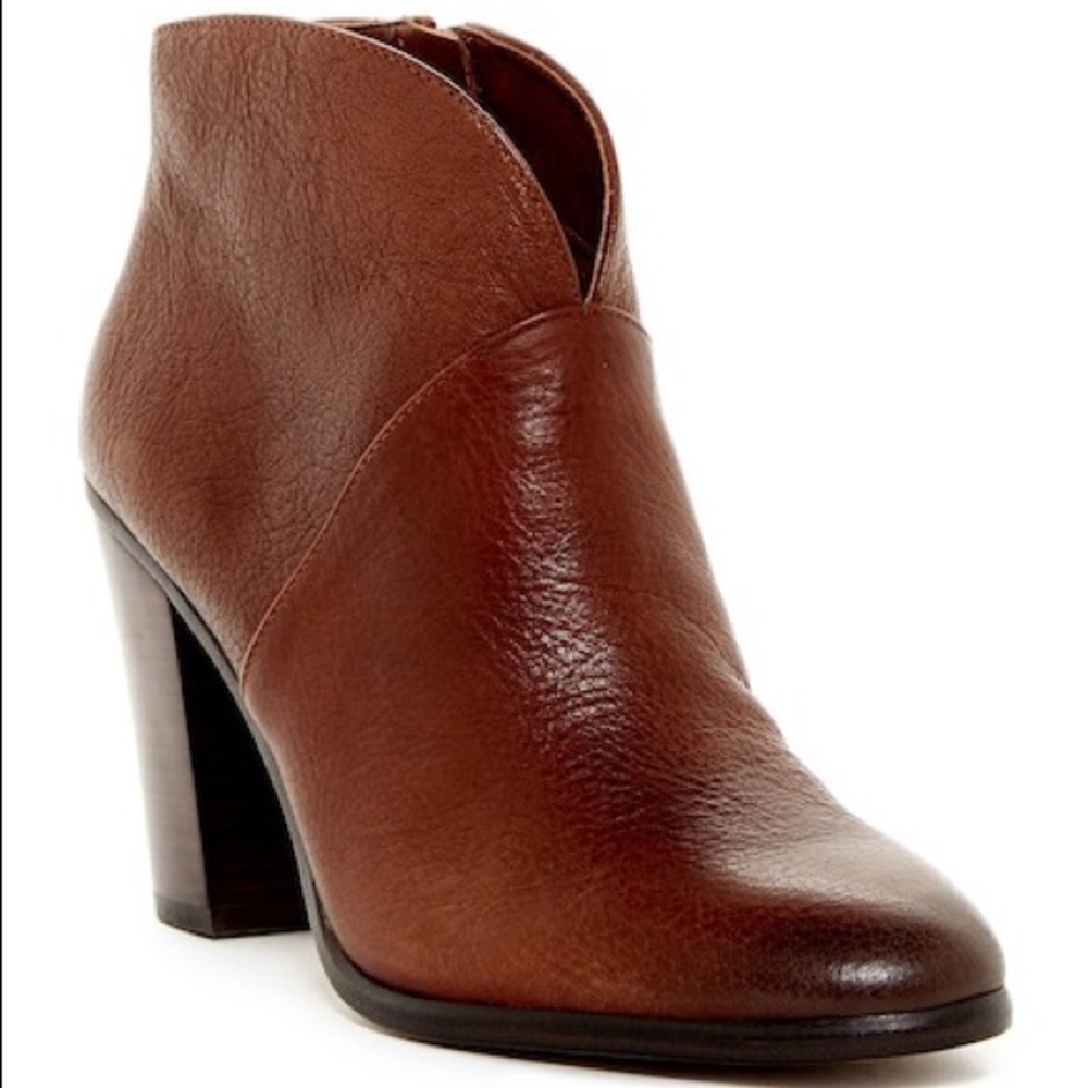 Vince Camuto Frannell Western Bootie NWOT